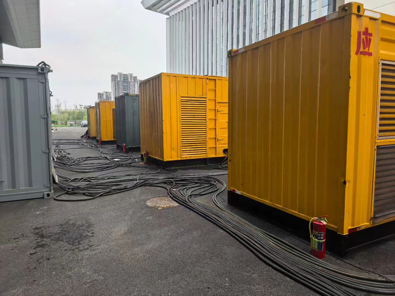 萝北不同季节柴油发电机组保养有哪些注意事项？