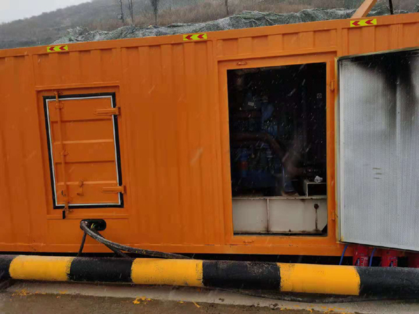 萝北发电机出租 柴油发电机组电压低报警怎么办？