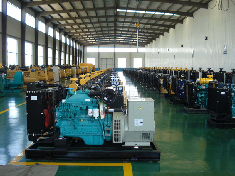 萝北租赁发电机-柴油发电机组冒蓝烟、冒黑烟、冒白烟故障分析