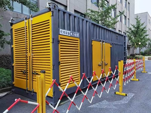 萝北如何使用转速表检查发动机的转速？