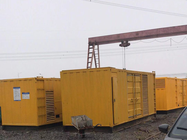 萝北100kw柴油发电机组每小时油耗？