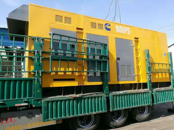 萝北测量水冷式机油散热器密封件尺寸时的注意事项有哪些？